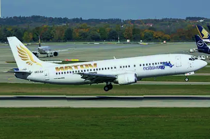 Boeing 737-400 Passenger