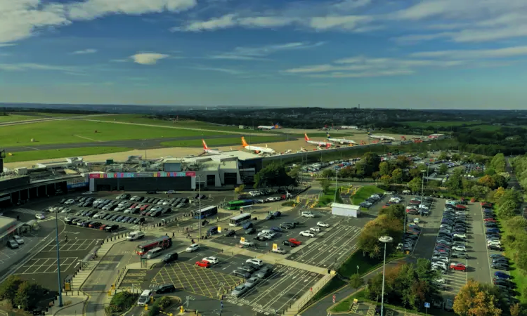 Mezinárodní letiště Leeds Bradford